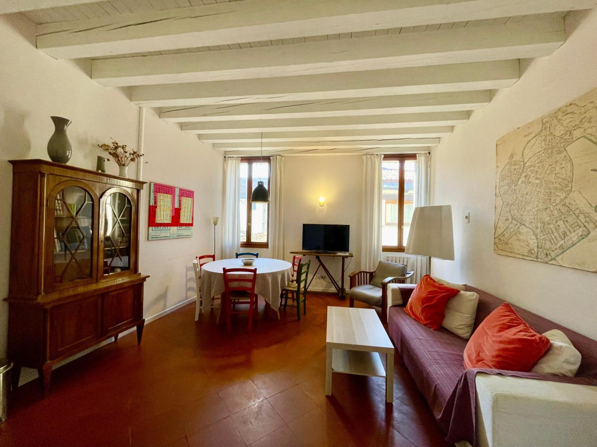 Il Palazzetto Daire *